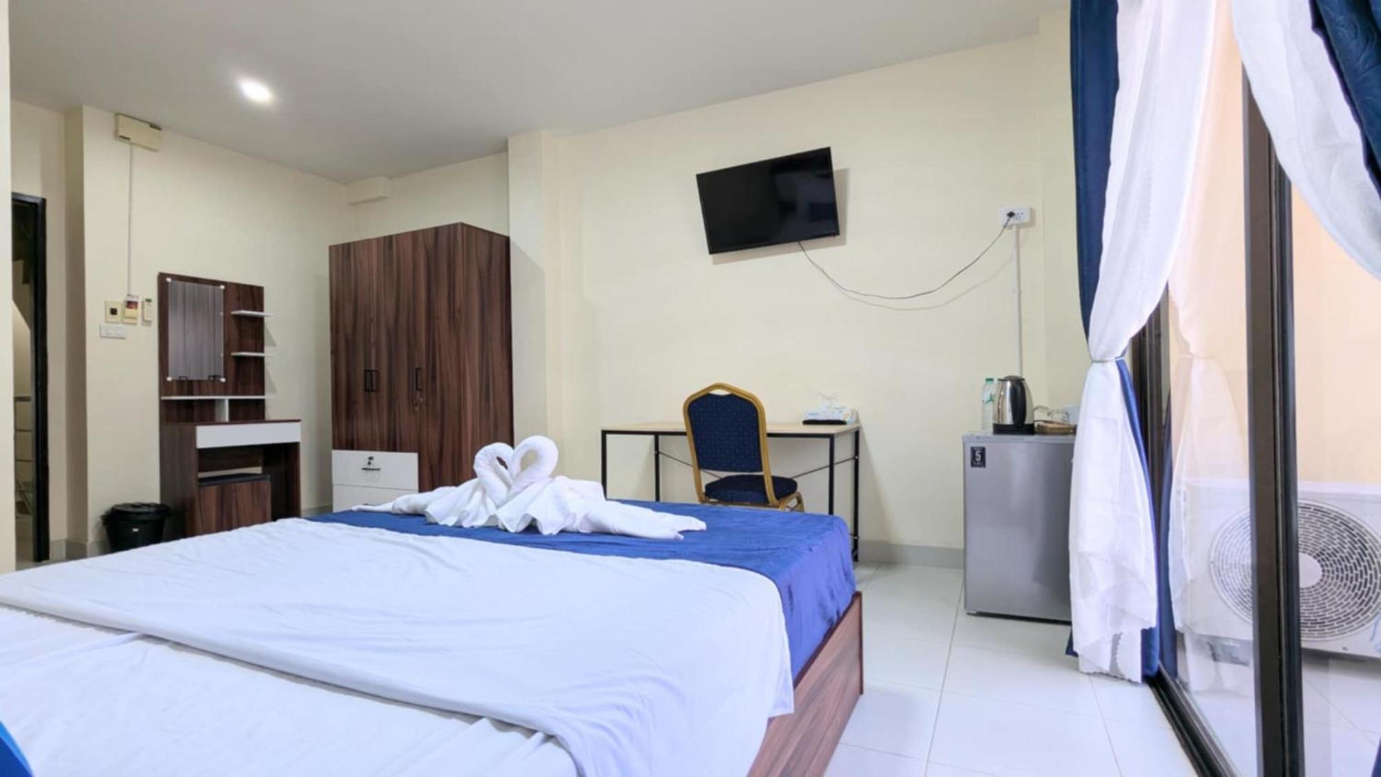 Shady Palms Guest House Cha Am Beach Cha-Am Εξωτερικό φωτογραφία