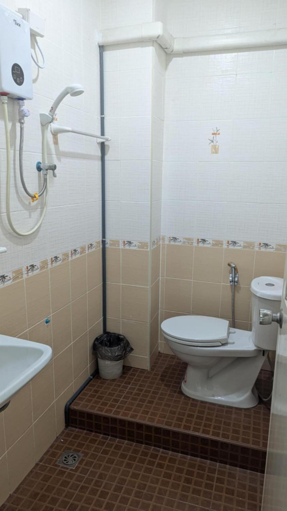 Shady Palms Guest House Cha Am Beach Cha-Am Εξωτερικό φωτογραφία