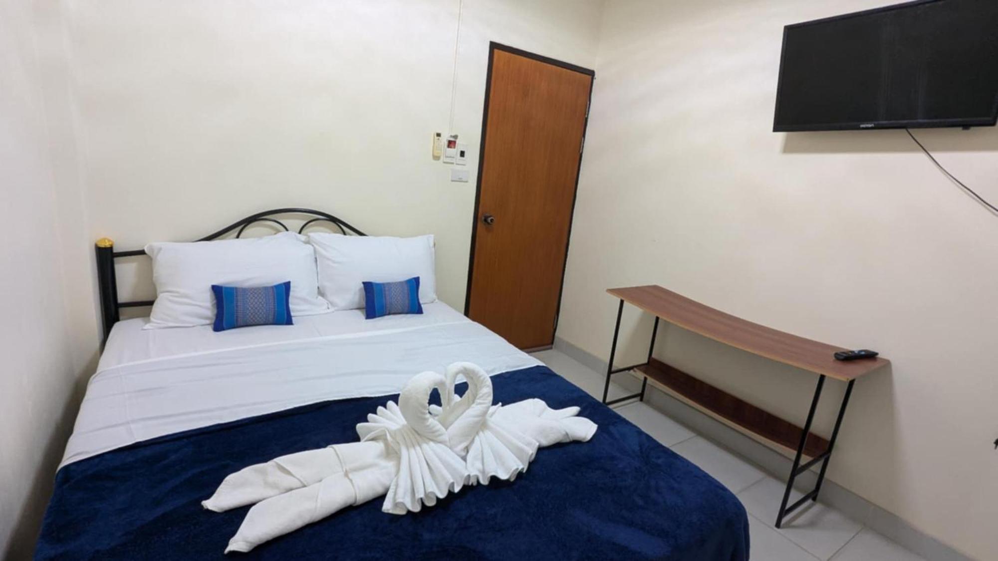 Shady Palms Guest House Cha Am Beach Cha-Am Εξωτερικό φωτογραφία